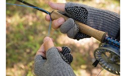 Picture of Fish Monkey Bauers Grandma Two Finger Wool Glove